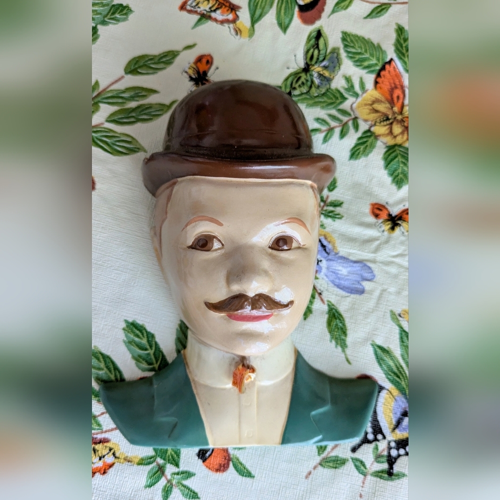 MCM Distinguished Gentleman Derby Hat Chalkware Wall Hook WILLIE M. SCULPURETTES